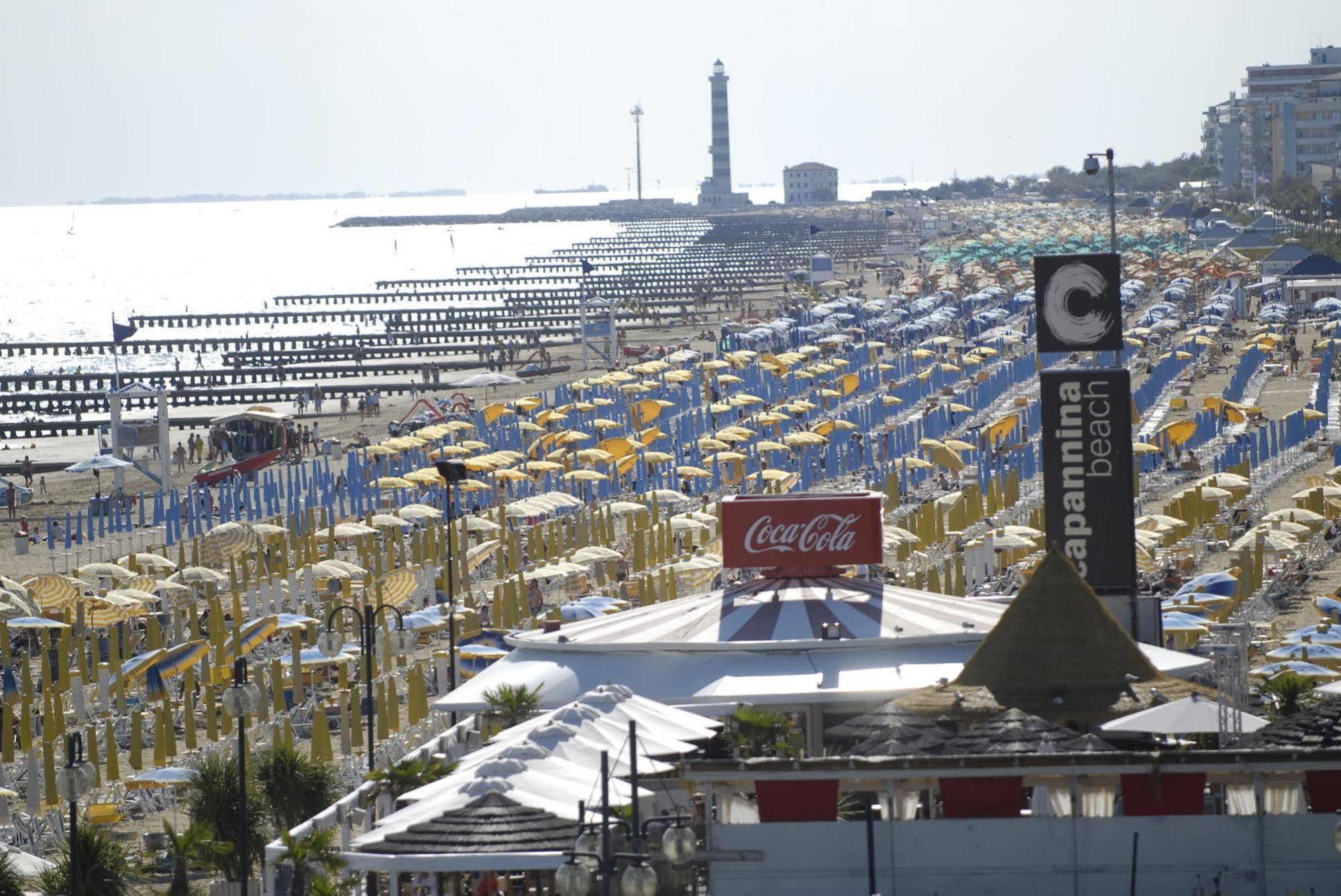 Hotel Columbia & Ninfea Lido di Jesolo Exterior photo